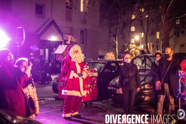 Tournée du Père Noël en Banlieue