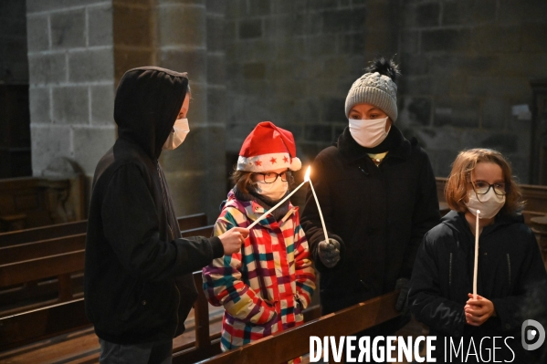 Messe de Noël à l Abbaye d Aubazine.