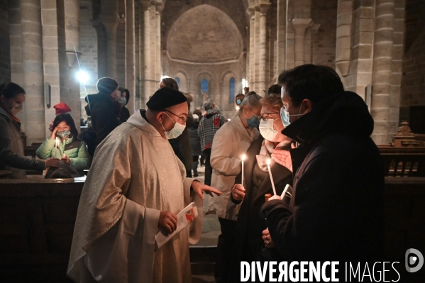 Messe de Noël à l Abbaye d Aubazine.