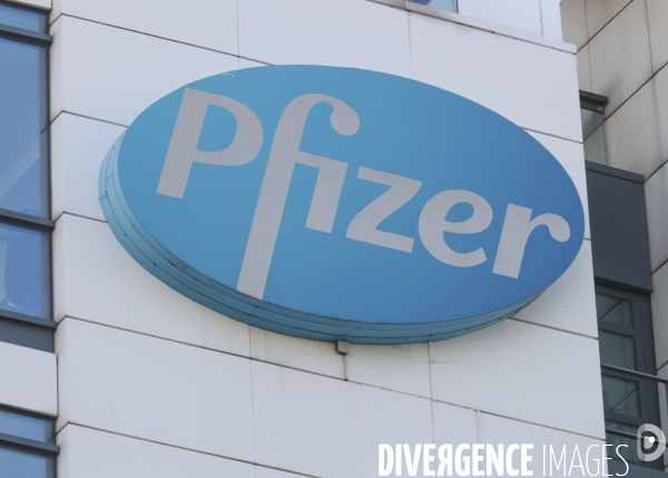 Logo pfizer, labo pharmaceutique a paris