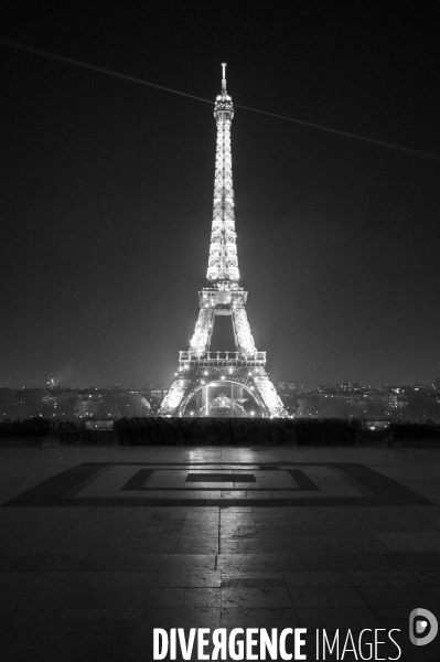 Couvre-feu à Paris pendant la nuit du 1er de l an.