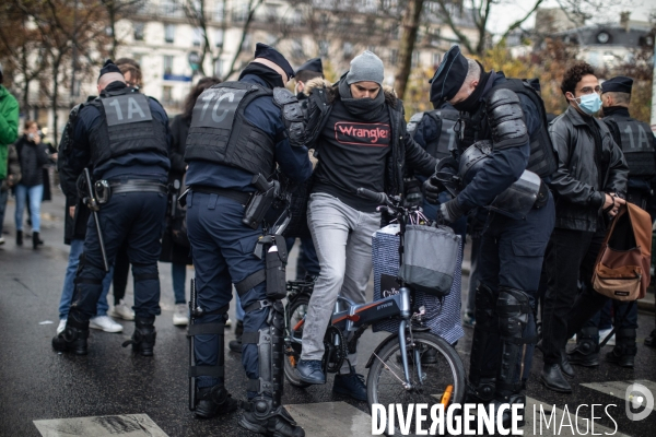 Manifestation contre la loi sécurité Globale le 12 décmbre 2020