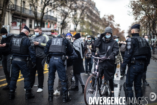 Manifestation contre la loi sécurité Globale le 12 décmbre 2020