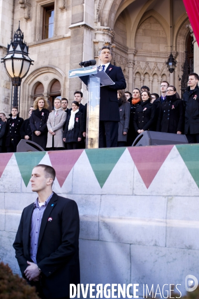 Budapest- hongrie - entre pouvoir et opposition, la fête nationale du peuple hongrois