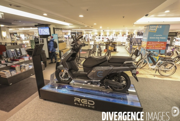 Fnac darty lance red electric un scooter electrique