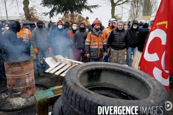 Grève des salariés de la Raffinerie Total de Grandpuits