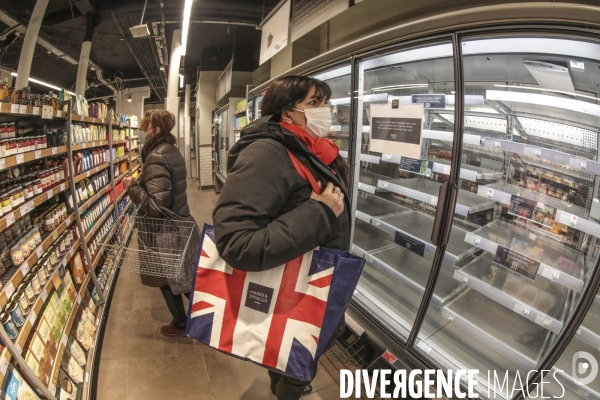 A cause du brexit les magasins marks&spencer sont vides