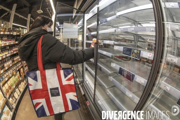 A cause du brexit les magasins marks&spencer sont vides