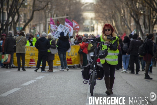 Nouvelle manifestation contre la loi «Sécurité globale» à Marseille