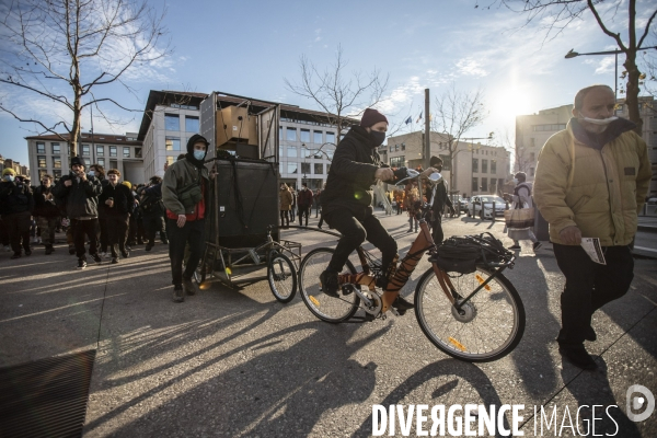 Nouvelle manifestation contre la loi «Sécurité globale» à Marseille