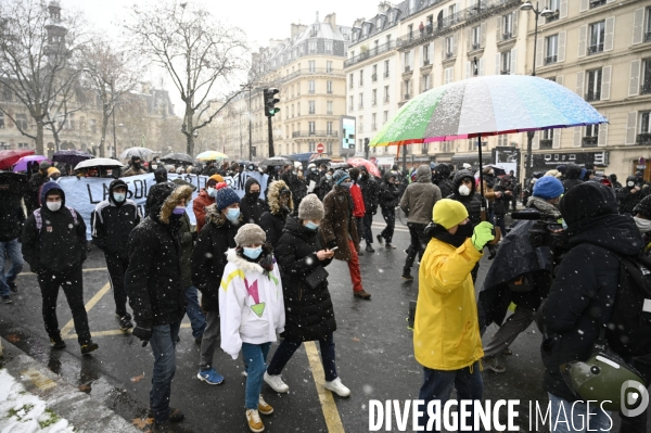 Manifestation contre le projet de loi SECURITE GLOBALE PPL, la marche des libertés du 16 janvier 2021. Demonstration against new security law project against freedom of information.