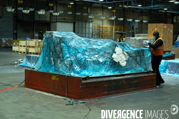 Air France cargo pendant le second confinement.