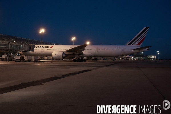Air France cargo pendant le second confinement.