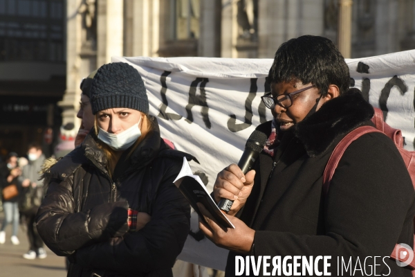 Enfants : Gilets jaunes. Contre la pédocriminalité, placements abusifs. Yellow vests. Against child criminality, abusive placements.