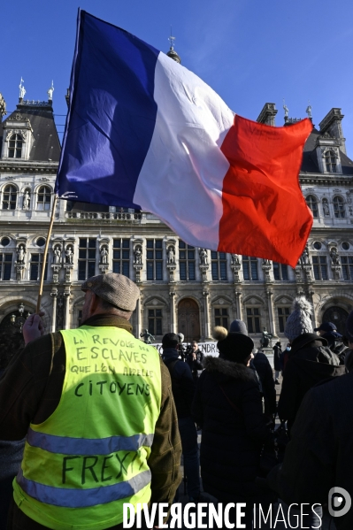 Enfants : Gilets jaunes. Contre la pédocriminalité, placements abusifs. Yellow vests. Against child criminality, abusive placements.