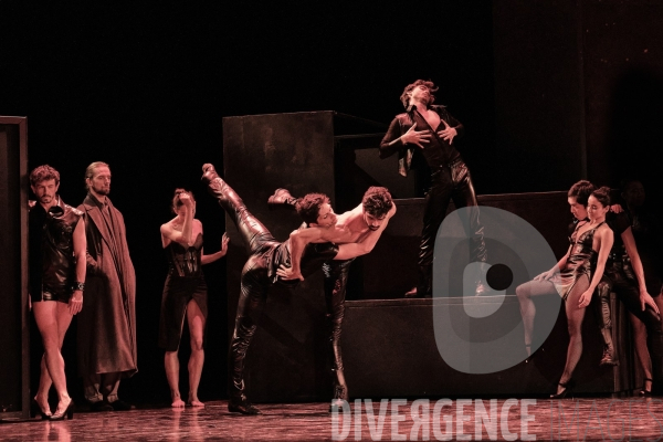 Répétitions en scène -Les ailes du désir / Bruno Bouché / Ballet de l Opéra national du Rhin