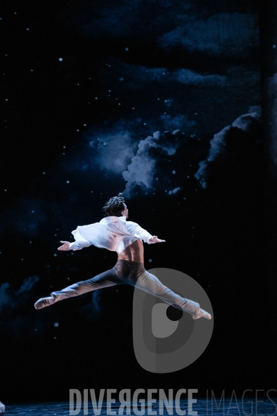 Répétitions en scène -Les ailes du désir / Bruno Bouché / Ballet de l Opéra national du Rhin