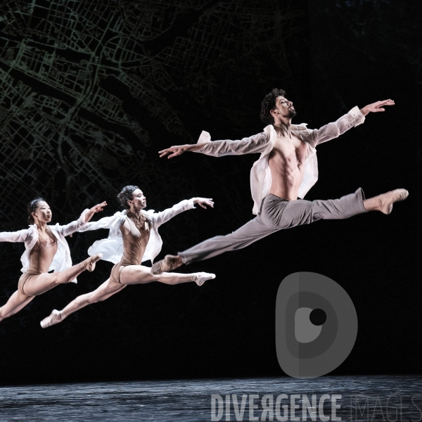 Répétitions en scène -Les ailes du désir / Bruno Bouché / Ballet de l Opéra national du Rhin