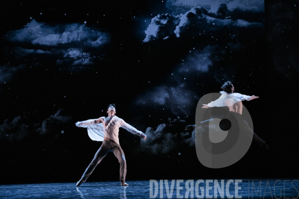 Répétitions en scène -Les ailes du désir / Bruno Bouché / Ballet de l Opéra national du Rhin