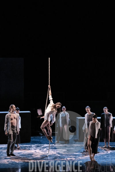 Répétitions en scène -Les ailes du désir / Bruno Bouché / Ballet de l Opéra national du Rhin