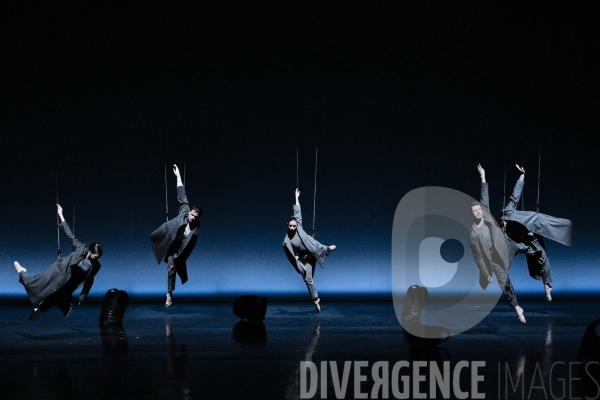 Répétitions en scène -Les ailes du désir / Bruno Bouché / Ballet de l Opéra national du Rhin