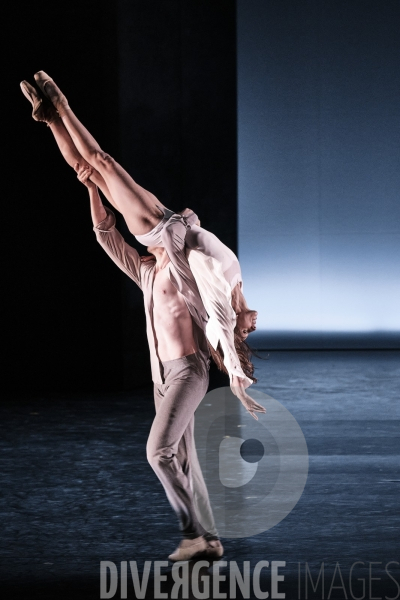 Répétitions en scène -Les ailes du désir / Bruno Bouché / Ballet de l Opéra national du Rhin