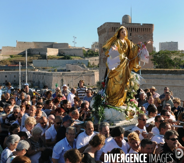 Celebration de vierge marie a marseille