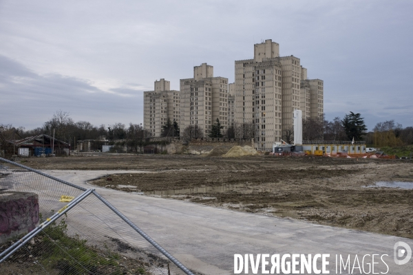 Le collectif de defense des jardins ouvriers d aubervilliers manifeste.