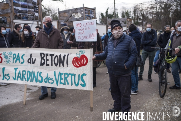 Le collectif de defense des jardins ouvriers d aubervilliers manifeste.