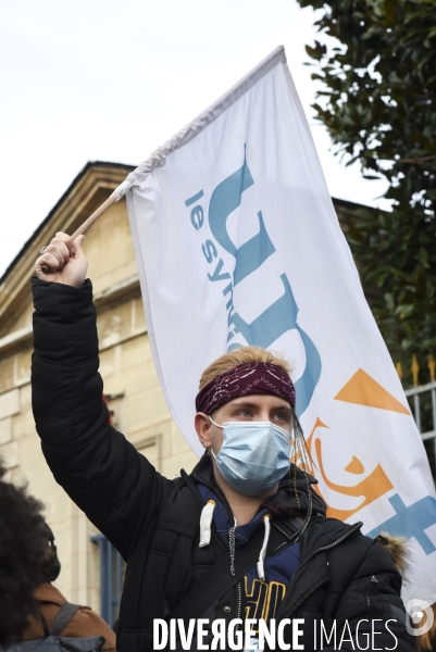 Manifestation des étudiants à Paris. Contre la précarité étudiante et pour la réouverture des universités.