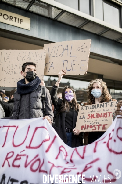 Manifestation des étudiants pour défendre les conditions de vie et d études 20012021