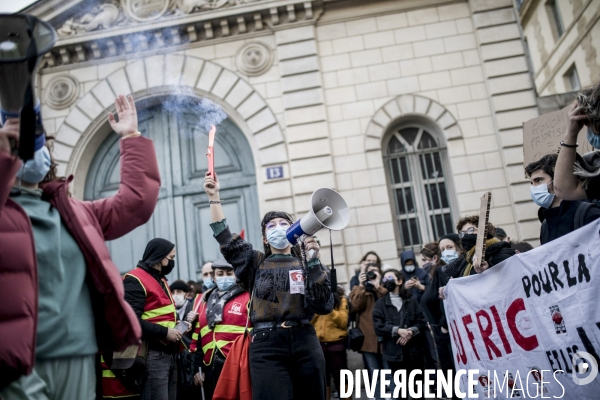 Manifestation des étudiants pour défendre les conditions de vie et d études 20012021