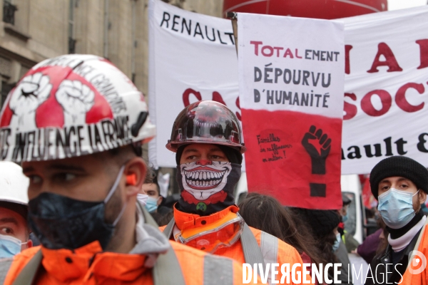 Paris, Manifestation pour l emploi, les libertés et gilets jaunes