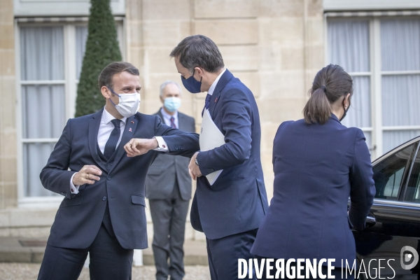 Emmanuel Macron reçoit Alexander de Croo, premier ministre belge