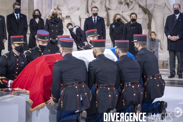 Emmanuel Macron fait entrer Maurice Genevoix au Panthéon