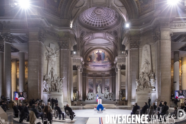 Emmanuel Macron fait entrer Maurice Genevoix au Panthéon