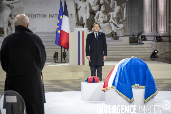 Emmanuel Macron fait entrer Maurice Genevoix au Panthéon