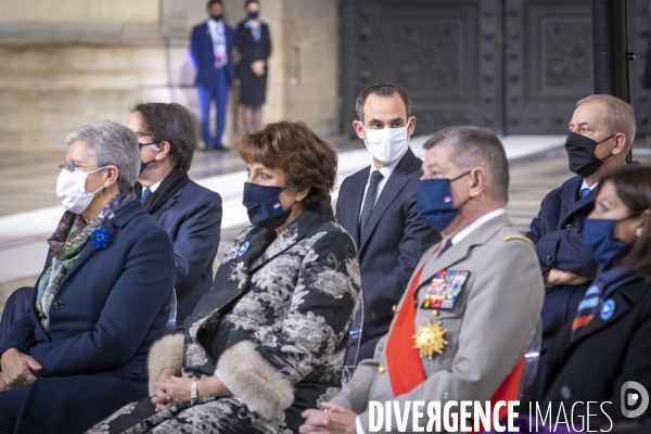 Emmanuel Macron fait entrer Maurice Genevoix au Panthéon