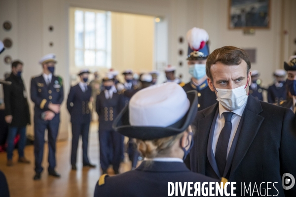 Macron : voeux aux Armées à Brest