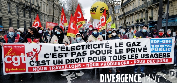 Manifestation contre les licenciements à l appel de la CGT-TUI