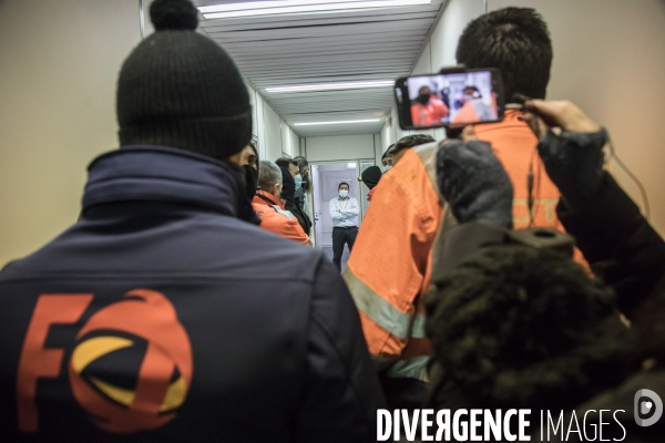 Grève des salariés de la raffinerie Total de Grandpuits 22012021