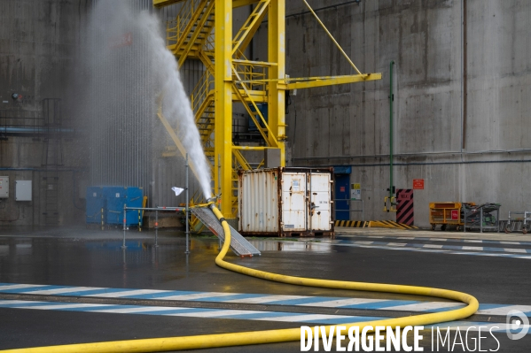 Exercise d accident nucléaire à la centrale de Paluel.