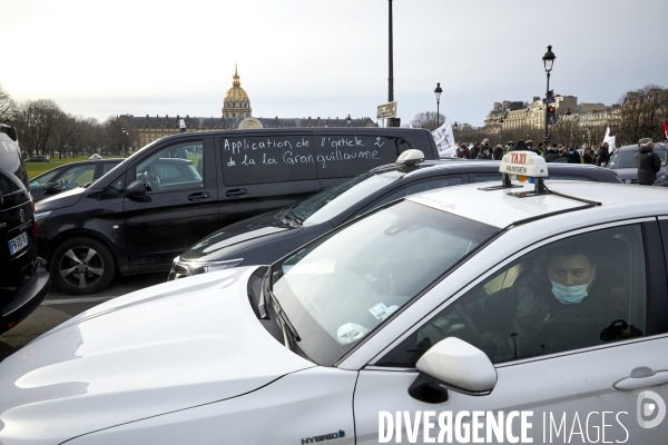 Manifestation des taxis contre la maraude des VTC
