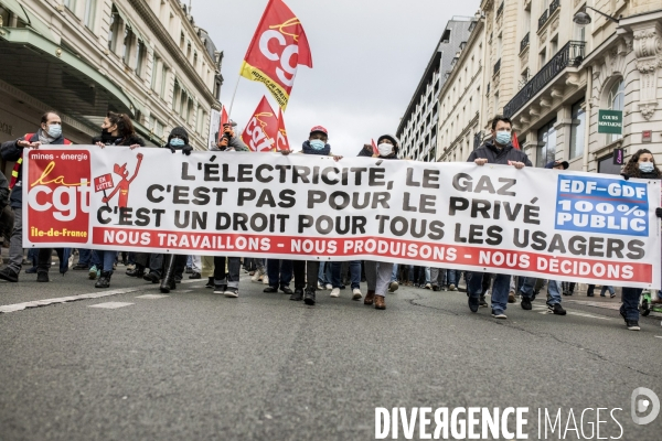 Manifestation contre les licenciements