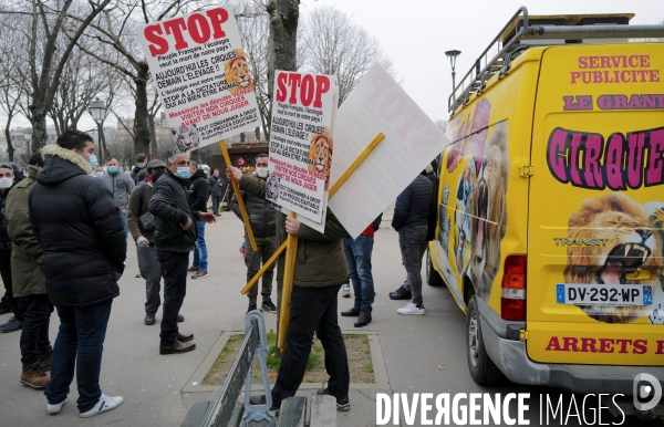 Manifestation contre l interdiction des animaux dans les cirques