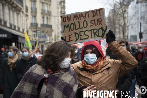 Manifestation des personnels de l éducation nationale et des étudiants