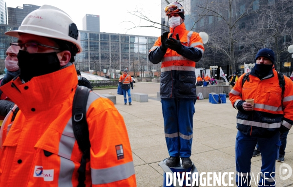 Manifestation des salariés de la Raffinerie Total de Grandpuits