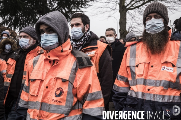 Grève à la raffinerie Total de Grandpuits