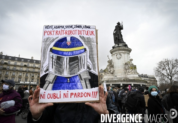 Manifestation contre le projet de loi SECURITE GLOBALE PPL, la marche des libertés du 30 janvier 2021. Demonstration against new security law project against freedom of information.