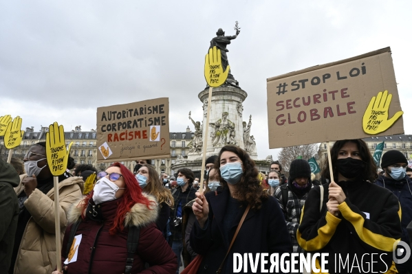 Manifestation contre le projet de loi SECURITE GLOBALE PPL, la marche des libertés du 30 janvier 2021. Demonstration against new security law project against freedom of information.